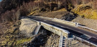 DEARG BRIDGE (A830)